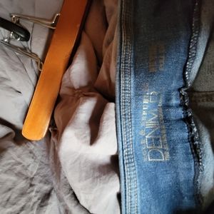 Rock & Republic Jeans